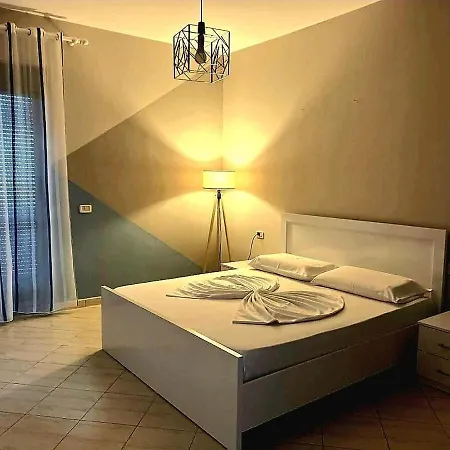 Fully Equipped, Cozy Apartment